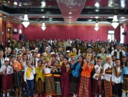 Panggung Ramah Anak, 50 Siswa SD Hidupkan Kisah Manggarai dalam Lomba Bertutur